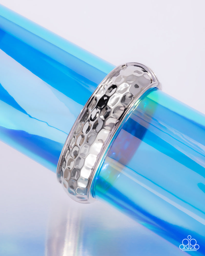 hammered-hardware-silver-82370-p9ba-svxx-226xx