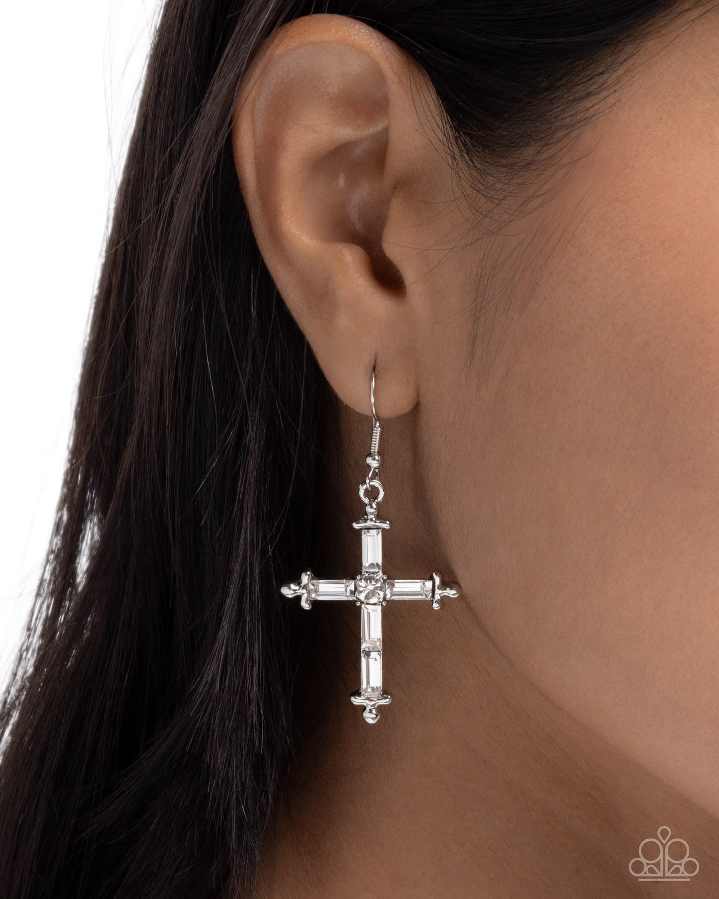 heavenly-homage-white-81469-p5re-wtxx-673xx