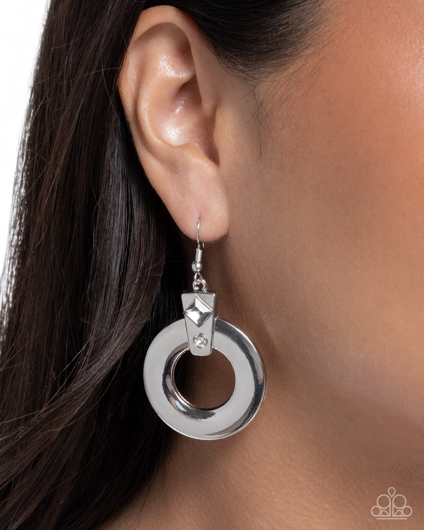 dedicated-delight-silver-82479-p5re-svxx-374xx
