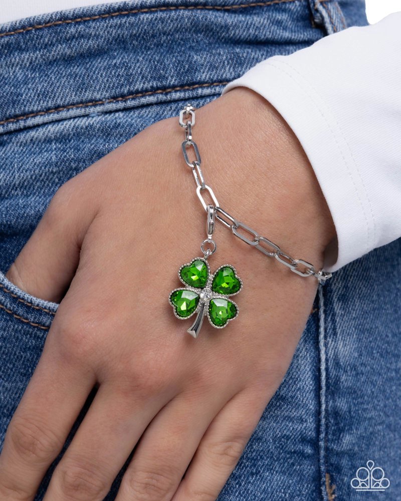 lucky-luminescence-green-82498-p9cb-grxx-033xx