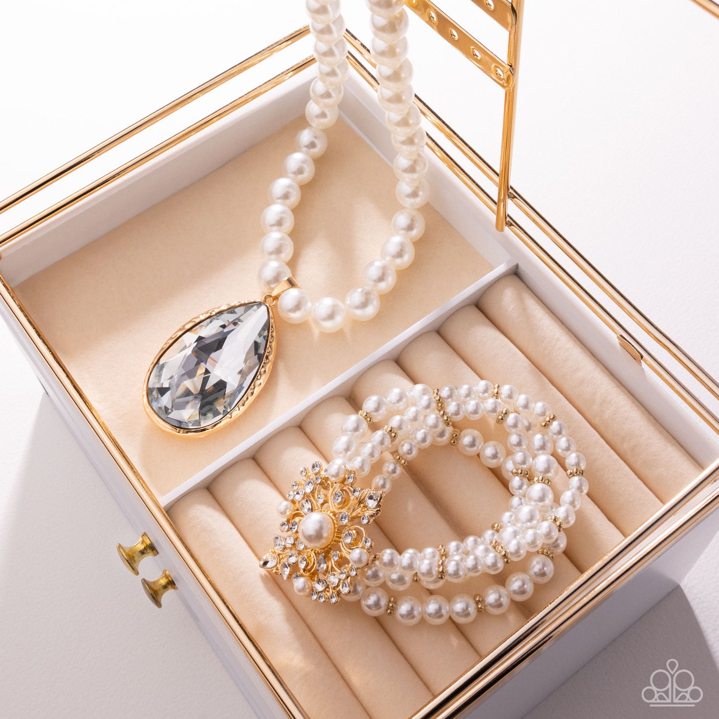 fiercely-5th-avenue-complete-look-82236-ffa-0226