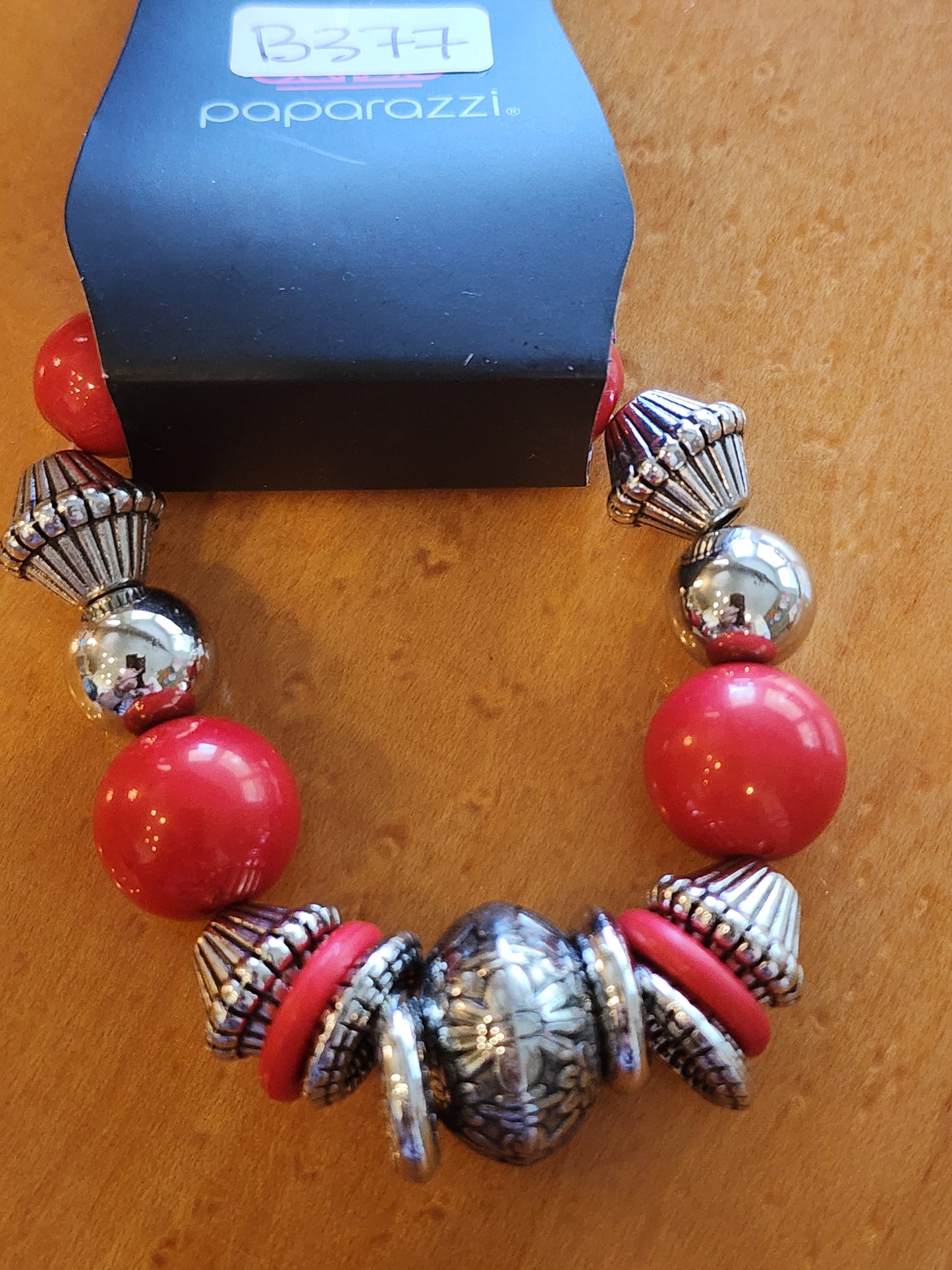 Paparazzi ♥ Seize The Season - Red ♥ Bracelet