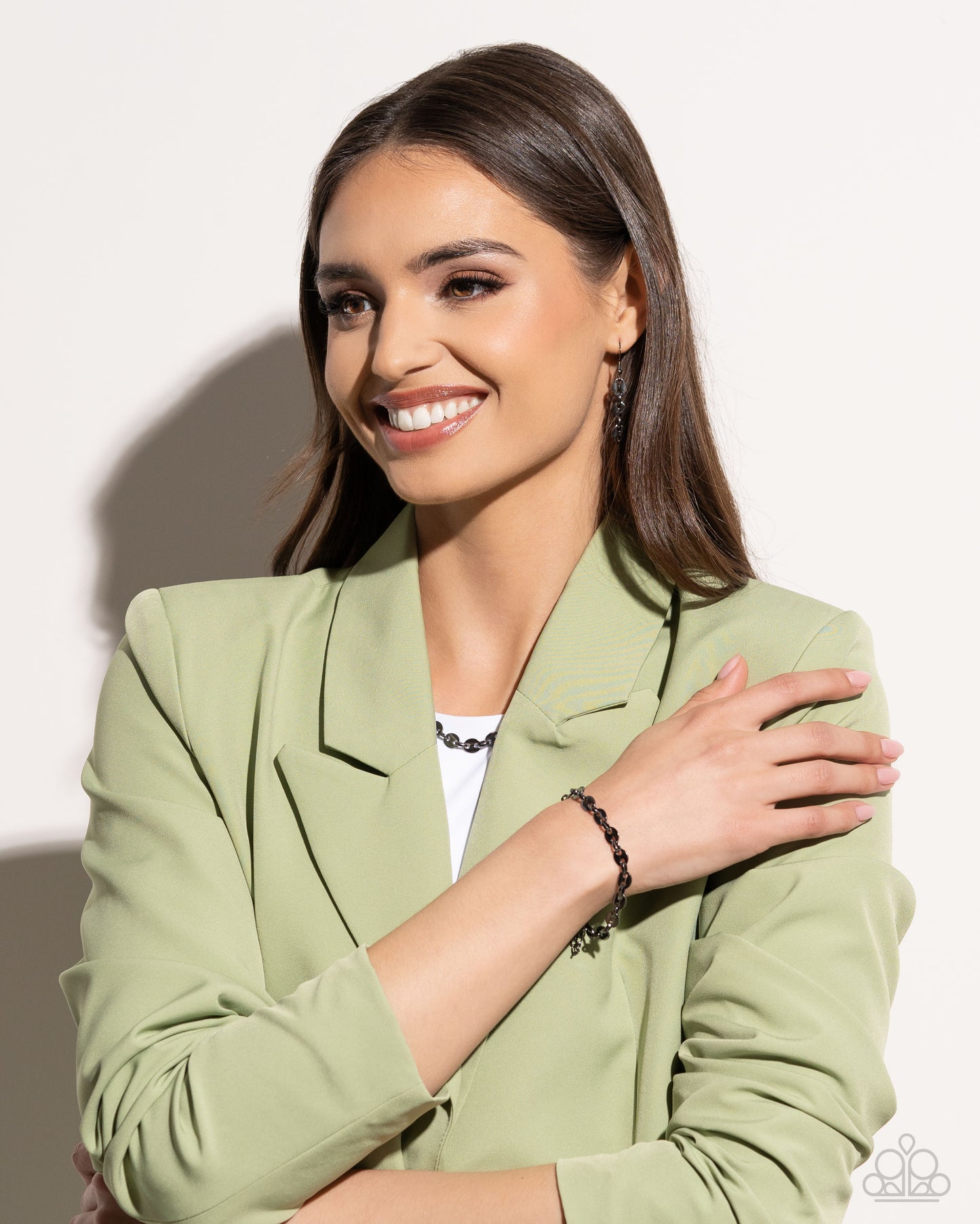 abstract-adventure-black-p9ba-bkxx-119wh