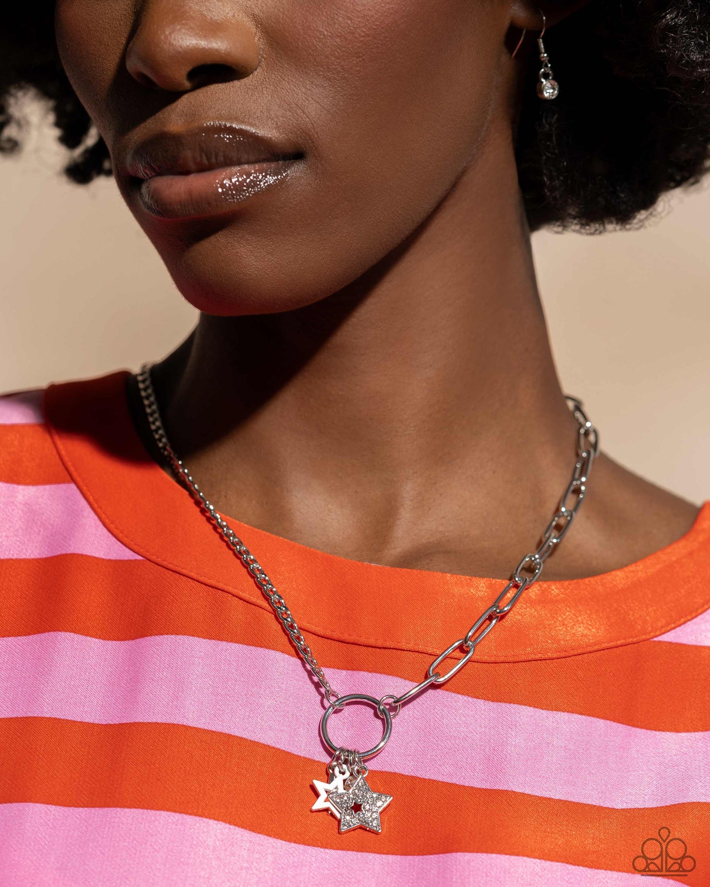 stellar-sighting-white-p2se-wtxx-318xx