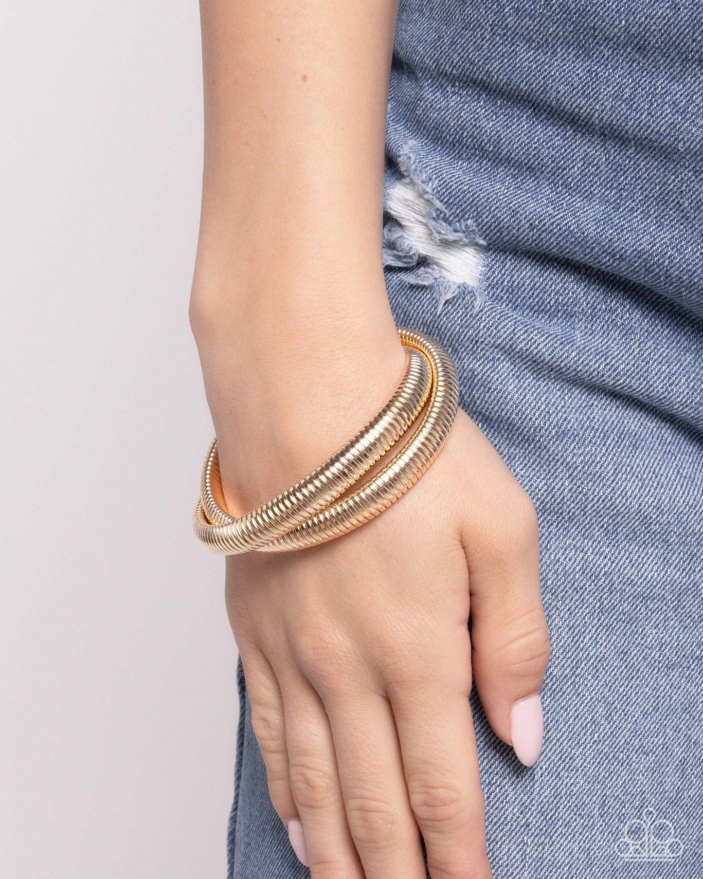 sleek-specialty-gold-p9ed-gdxx-078xx