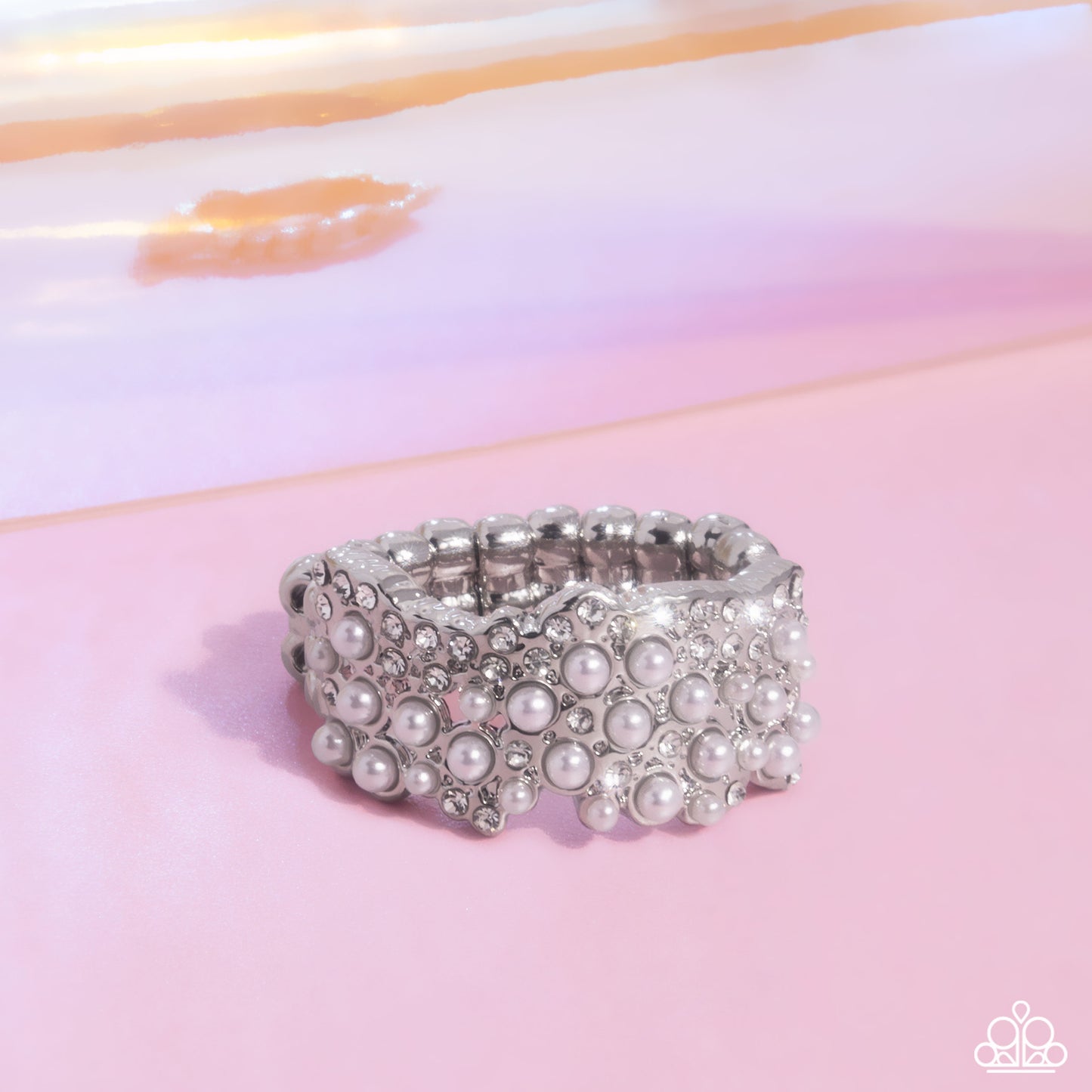 standard-of-care-white-p4re-wtxx-546xx