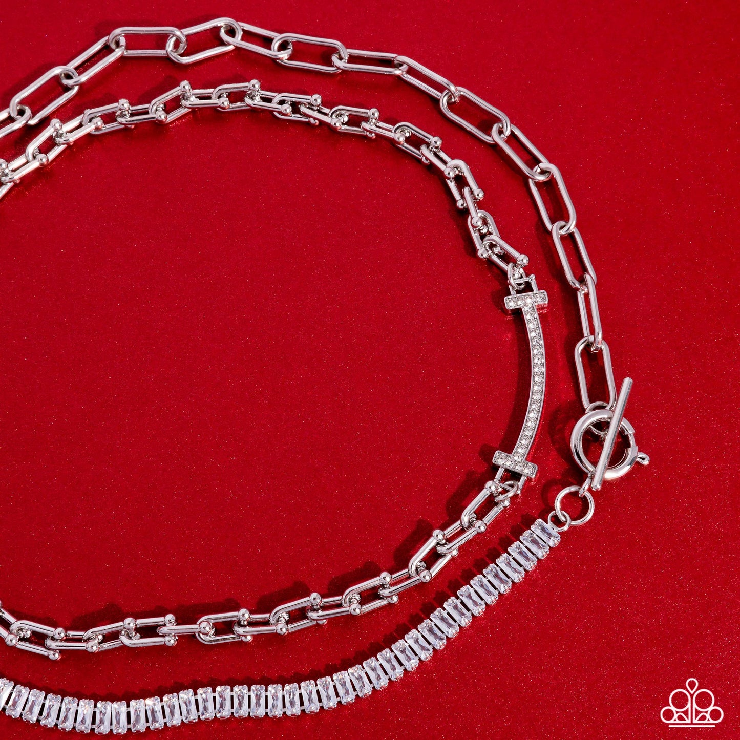 anchored-actress-white-p2re-wtxx-700xx