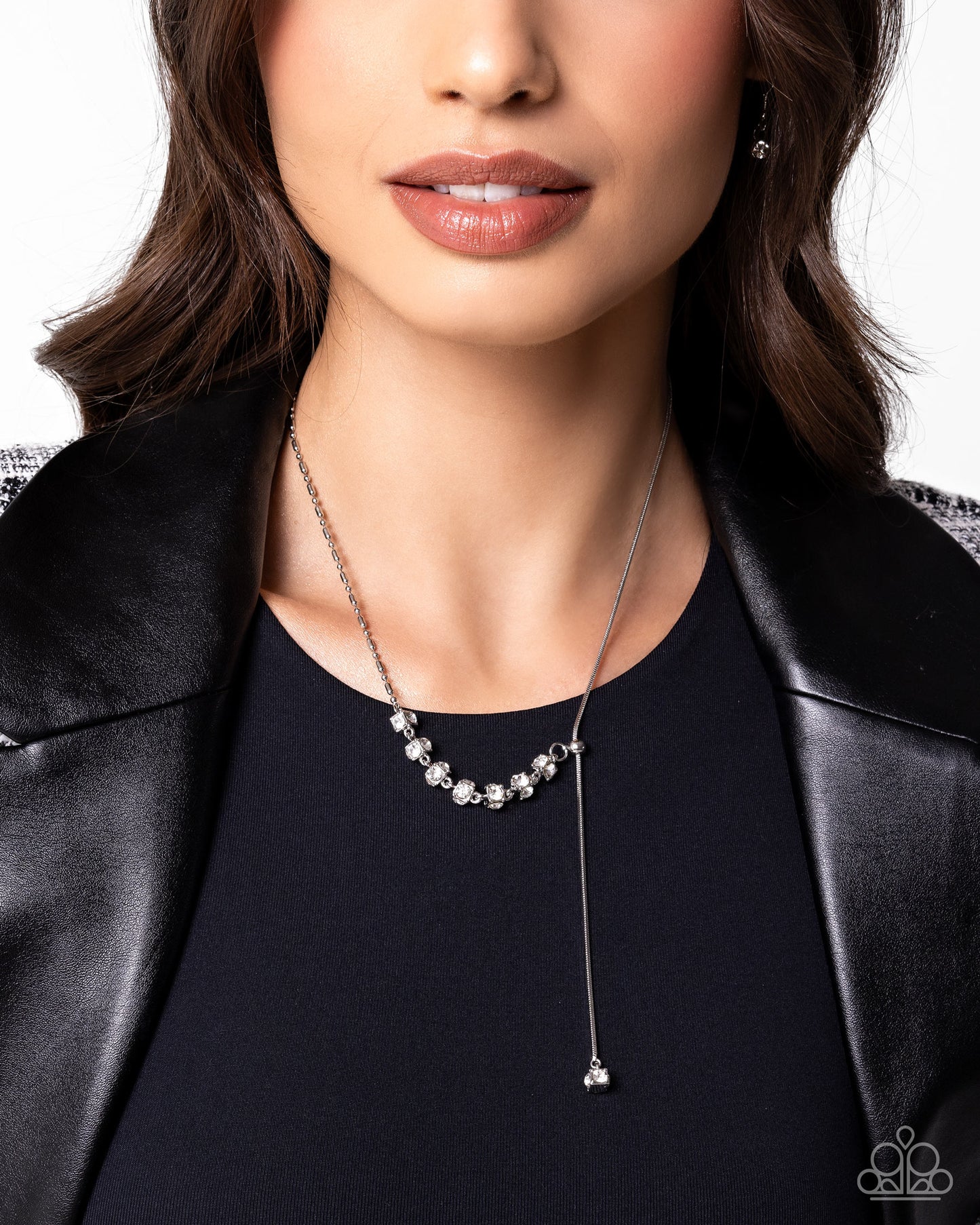 drops-of-dazzle-white-p2da-wtxx-318xx