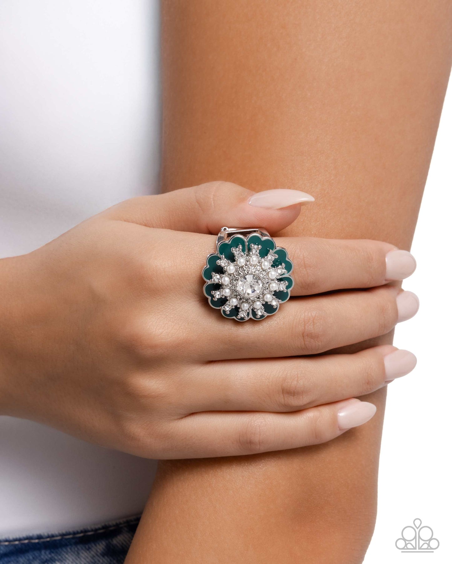 gallery-glitz-green-p4st-grxx-030xx