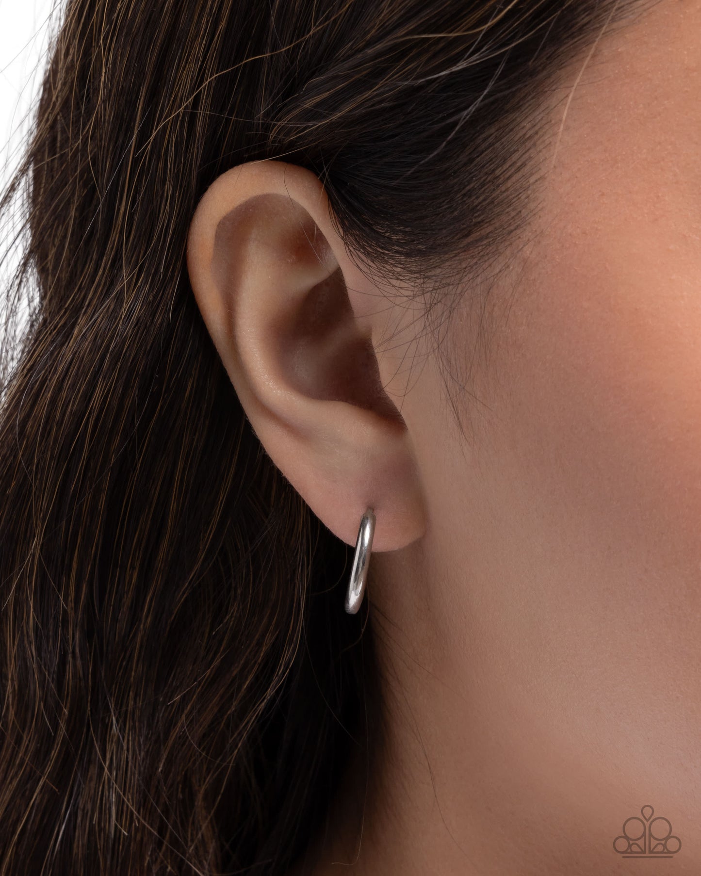 stainless-spell-silver-p5ho-svxx-458xx