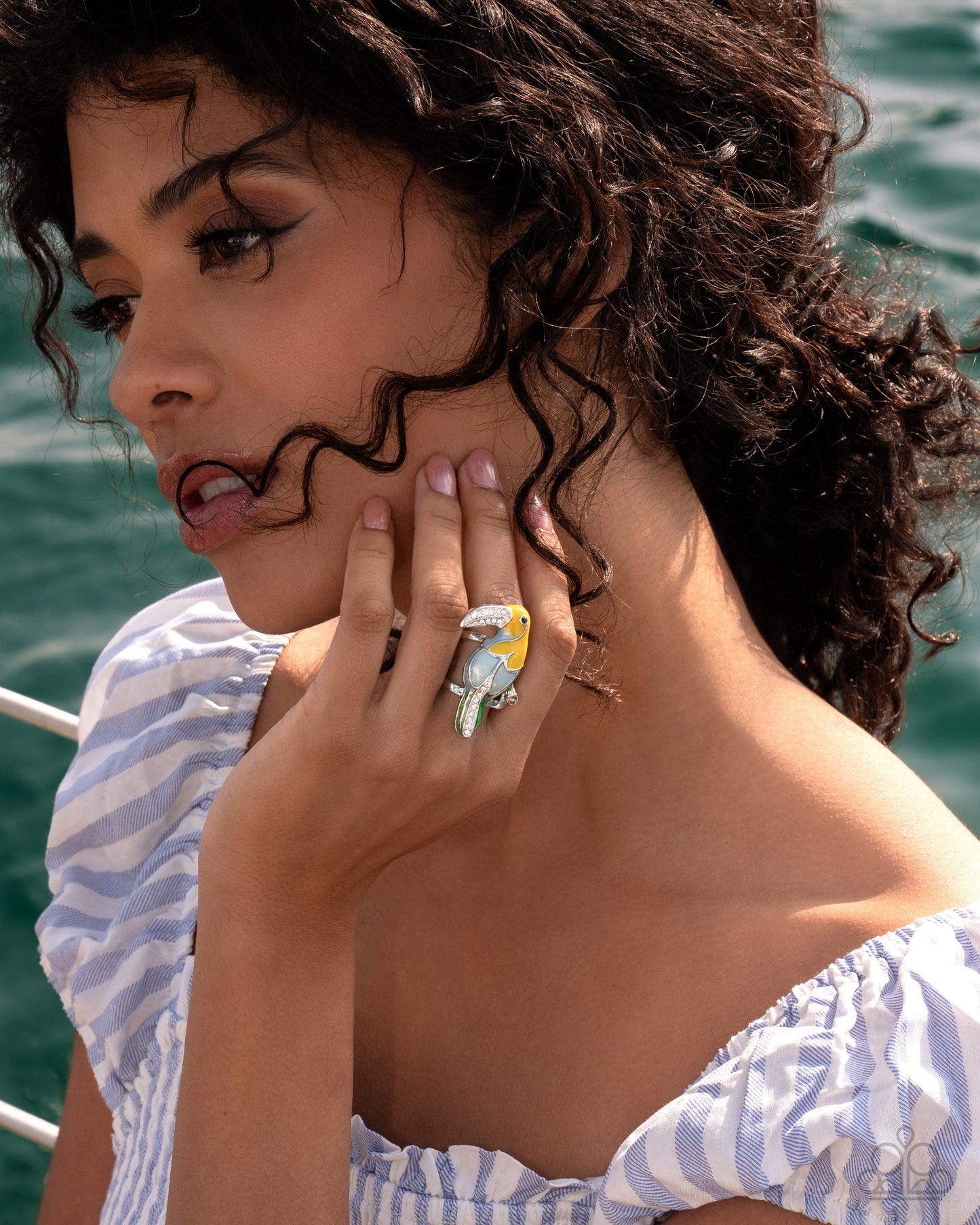 twinkling-toucan-yellow-p4st-ywxx-012xx