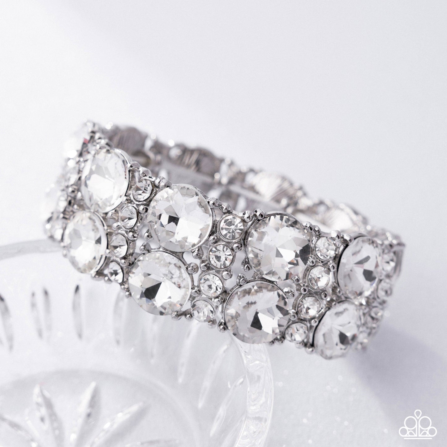 exact-elegance-white-p9re-wtxx-700xx