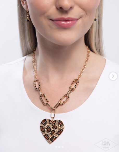 *Ordered 6/10* Paparazzi ♥ Roadside Romance - Multi ♥ Necklace