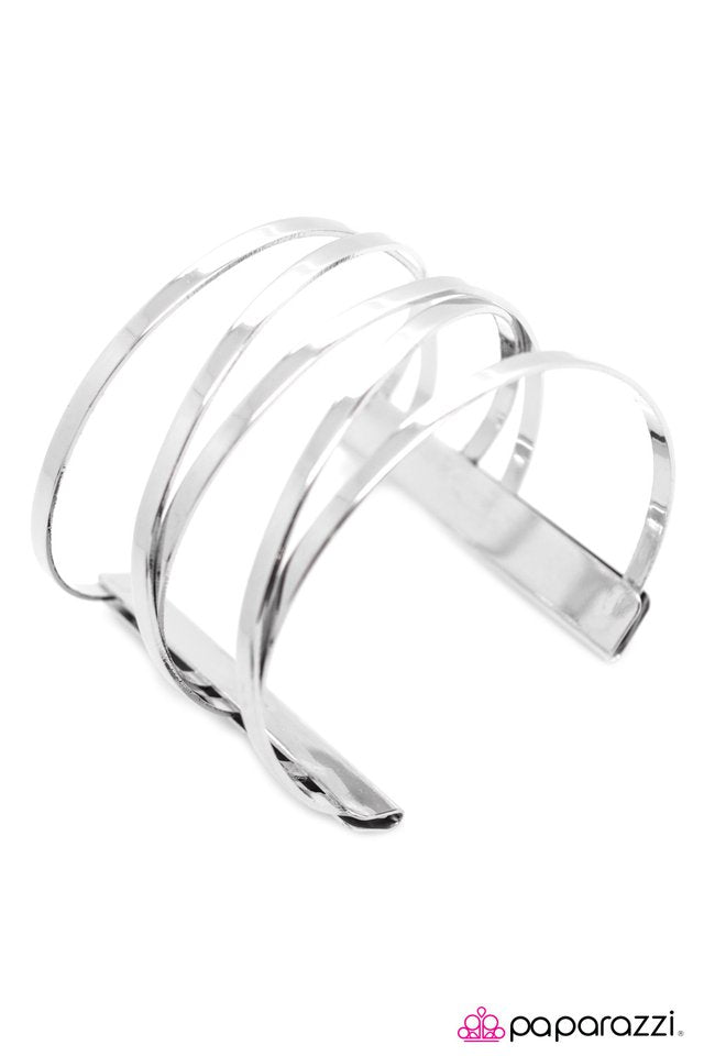 Paparazzi ♥ The Switchbacks - Silver ♥ Bracelet
