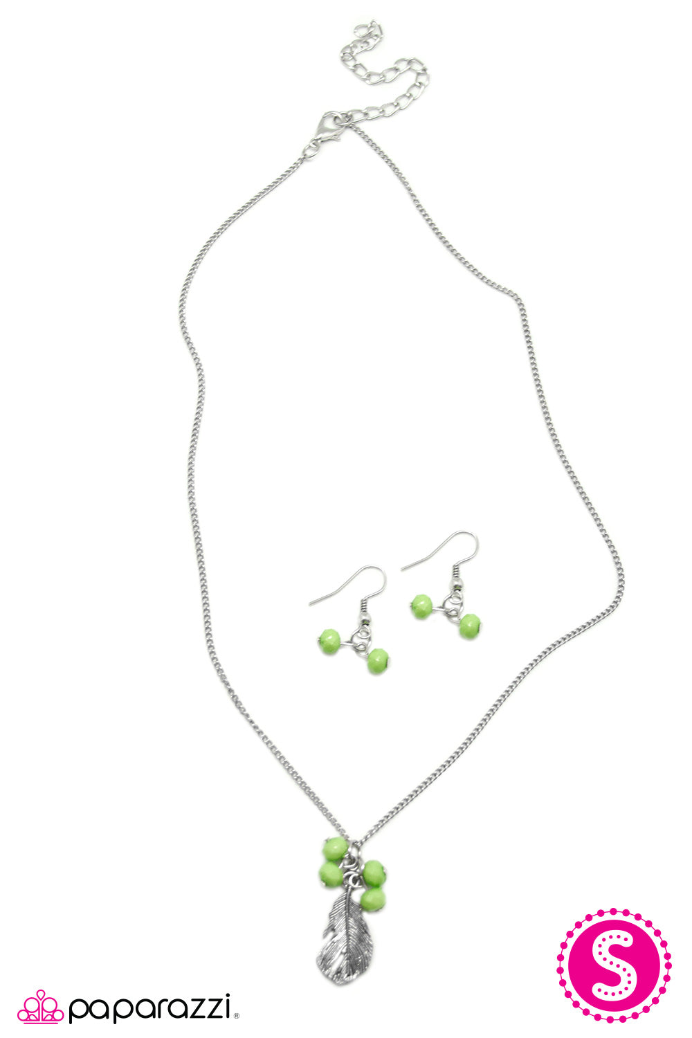 Paparazzi ♥ Watch Me Soar - Green ♥ Necklace