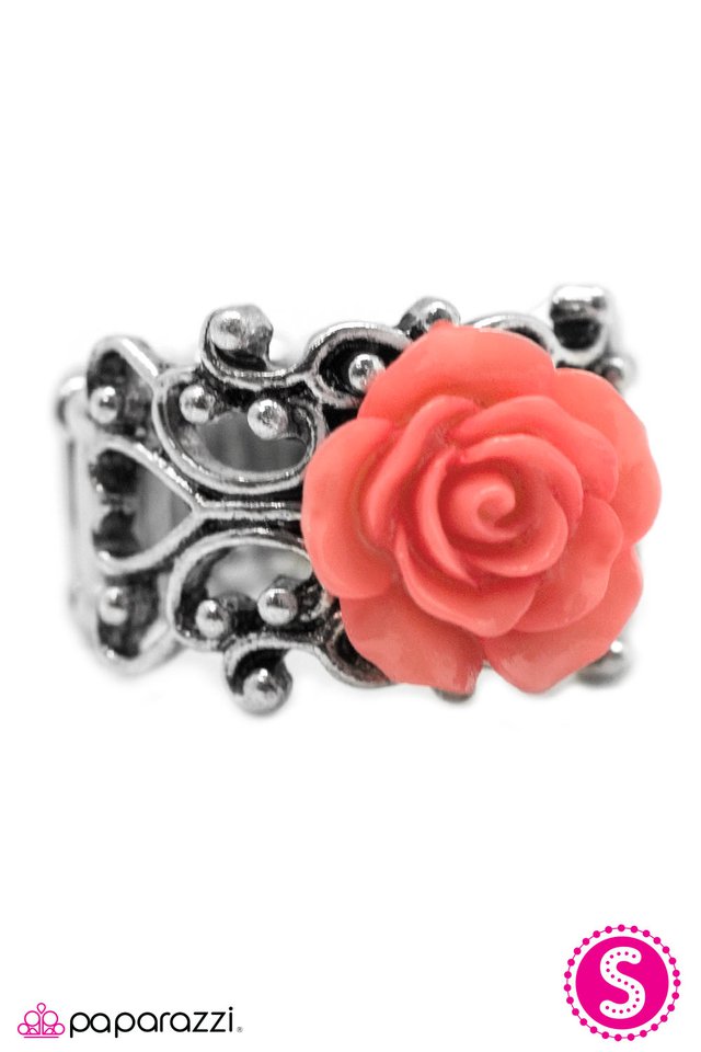 Paparazzi ♥ The Rose Society - Orange ♥ Ring