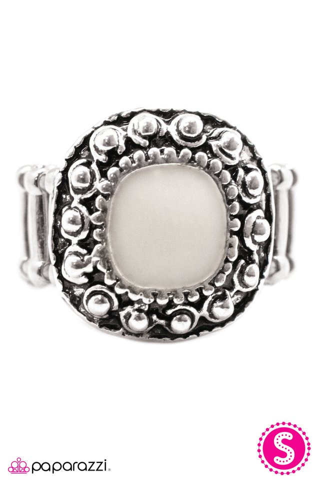 Paparazzi ♥ Hold Your Horses - White ♥ Ring