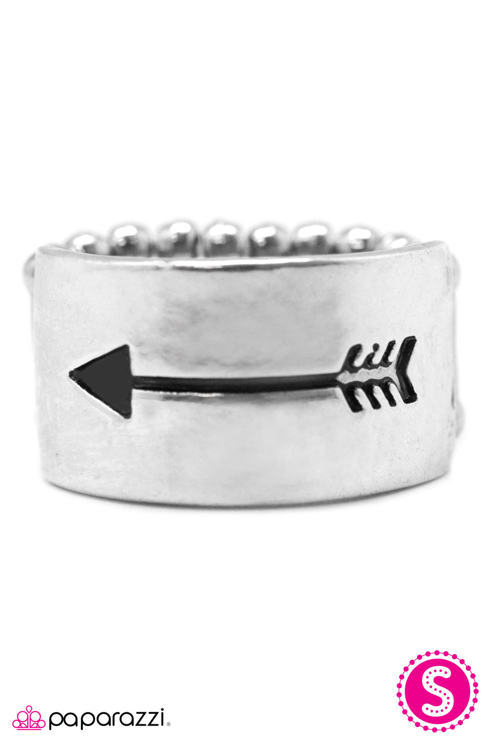 Paparazzi ♥ Follow Your Arrow - Silver ♥ Ring
