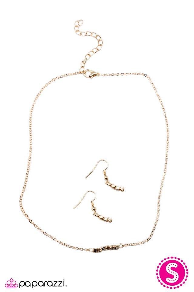 Paparazzi ♥ Small Steps - Rose Gold ♥ Necklace