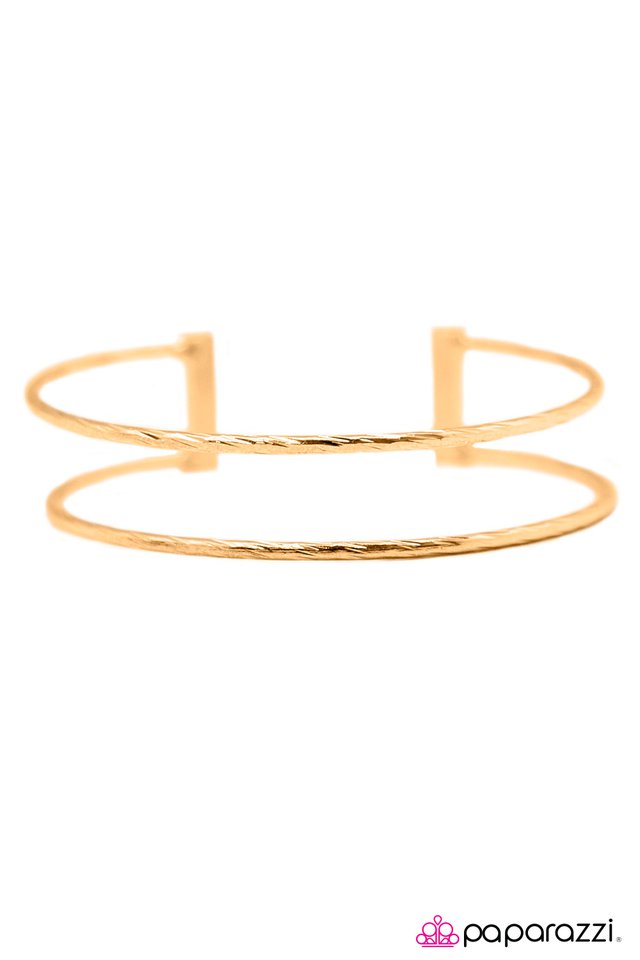 Paparazzi ♥ A Rare Treasure - Gold ♥ Bracelet