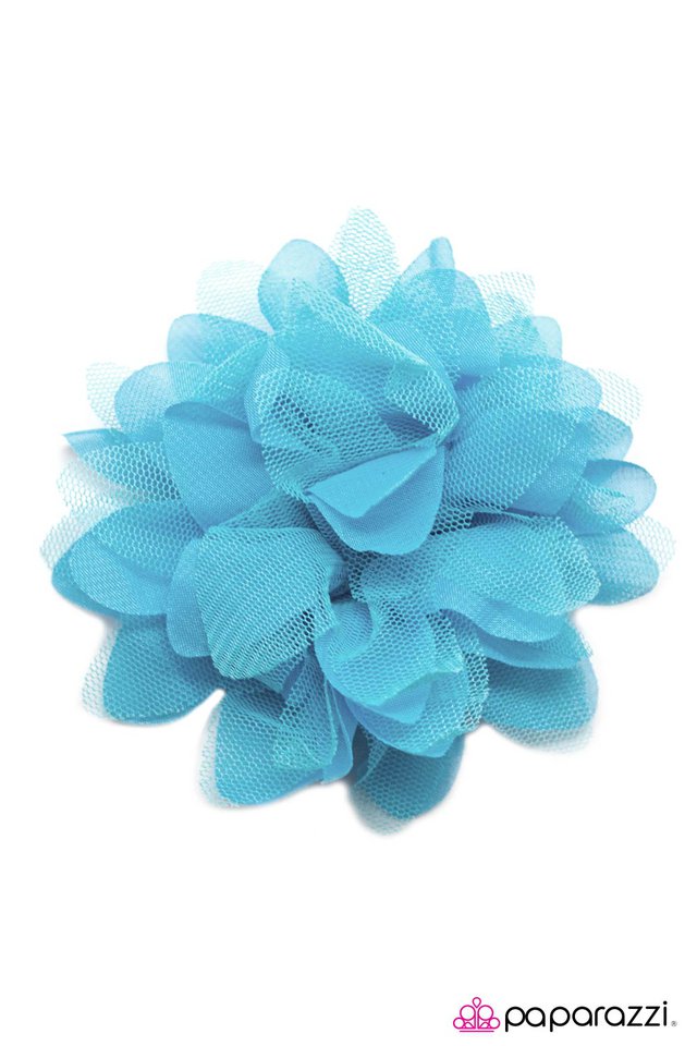 Paparazzi ♥ All I Have To Do Is Dream - Blue ♥ Hair Clip