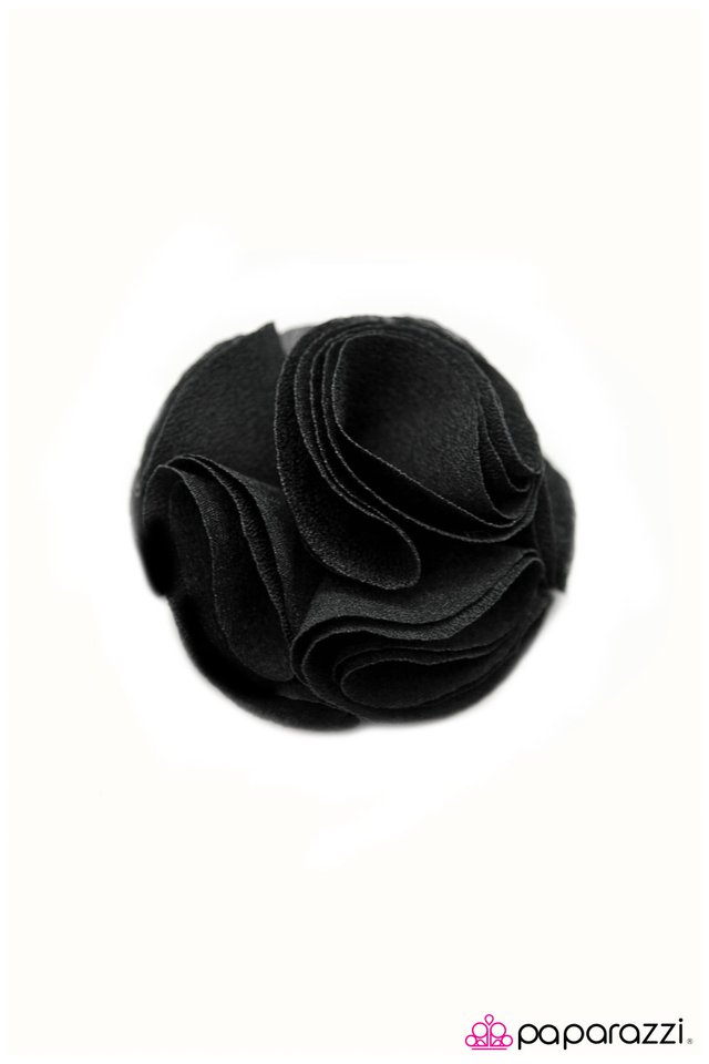 Paparazzi ♥ Kiss And Tell - Black ♥ Hair Clip