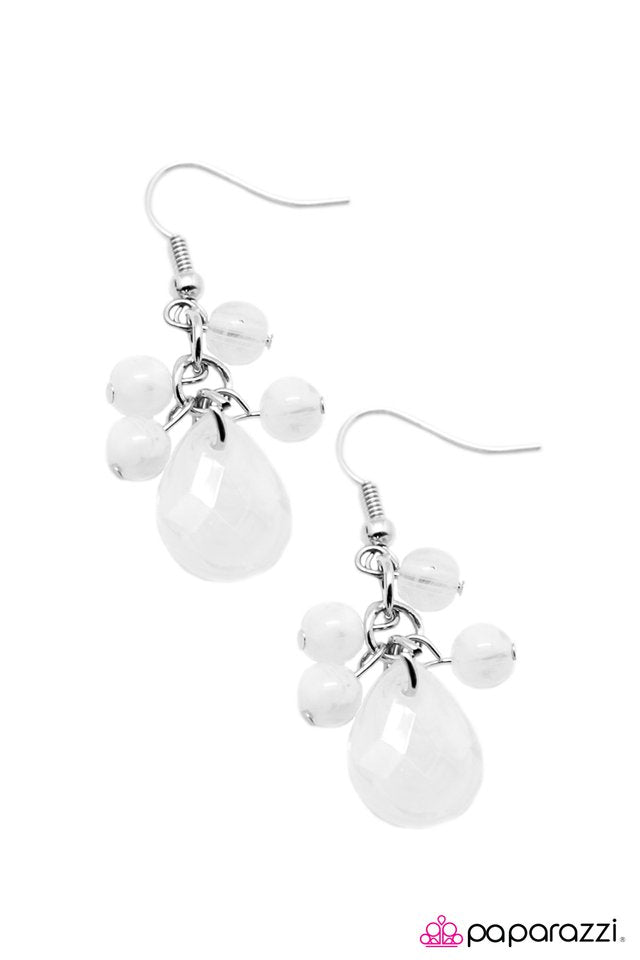 Paparazzi ♥ A Secret Wish - White ♥ Earrings