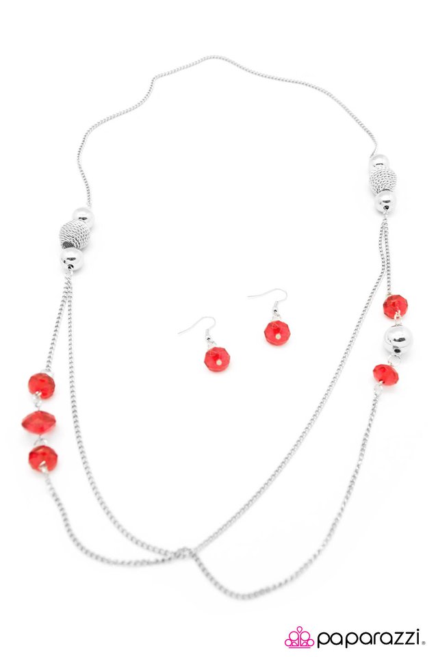 Paparazzi ♥ Pinch Me, Im Dreaming! - Red ♥ Necklace