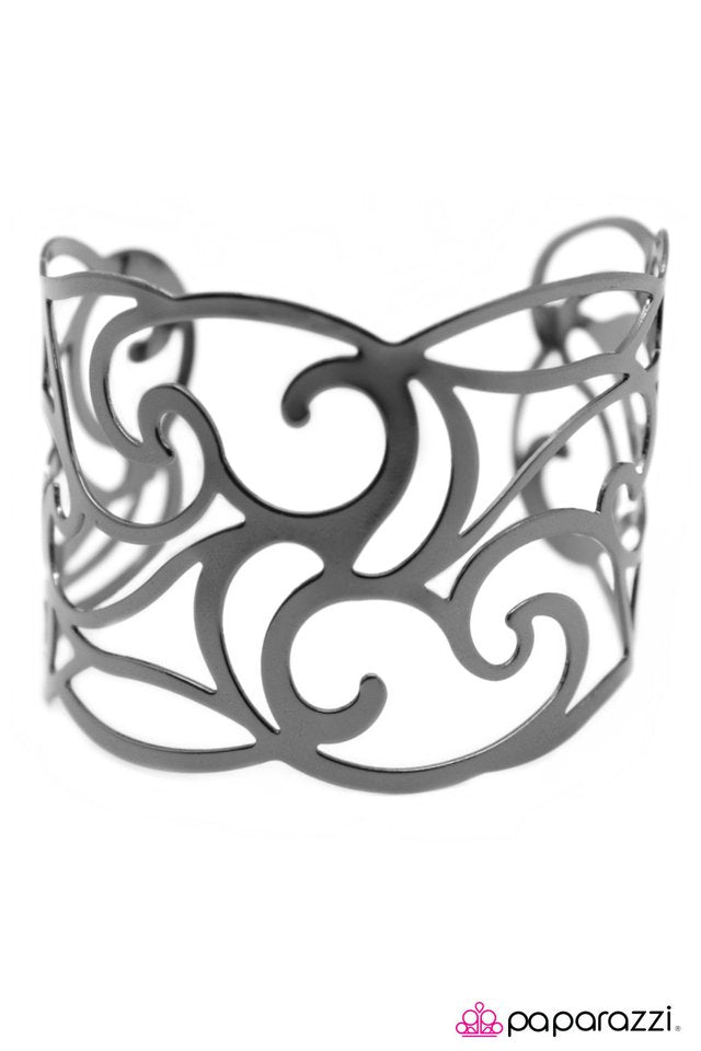 Paparazzi ♥ Art Nouveau - Black ♥ Bracelet