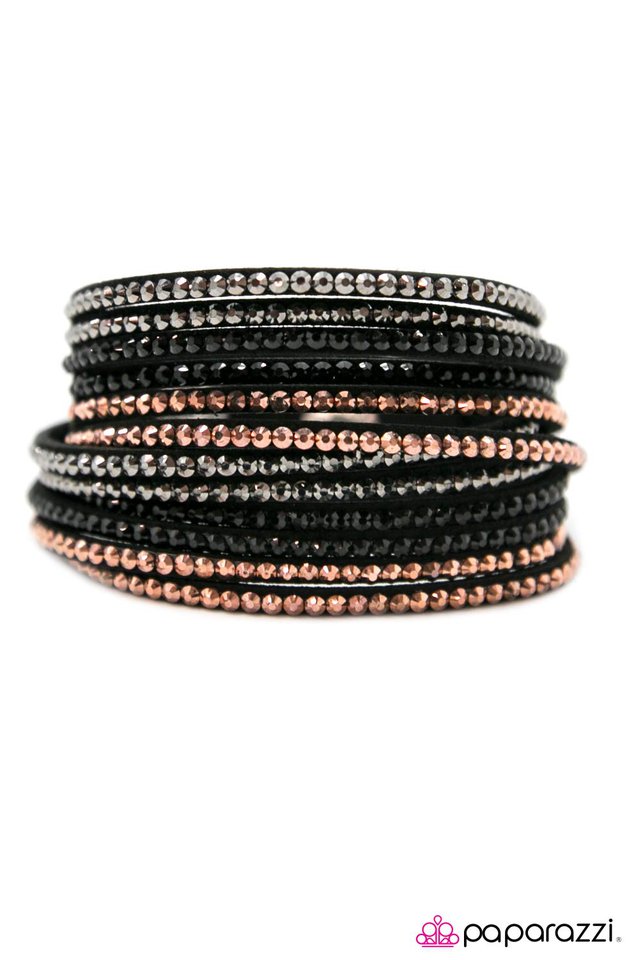 Paparazzi ♥ Do The Hustle - Black ♥ Bracelet