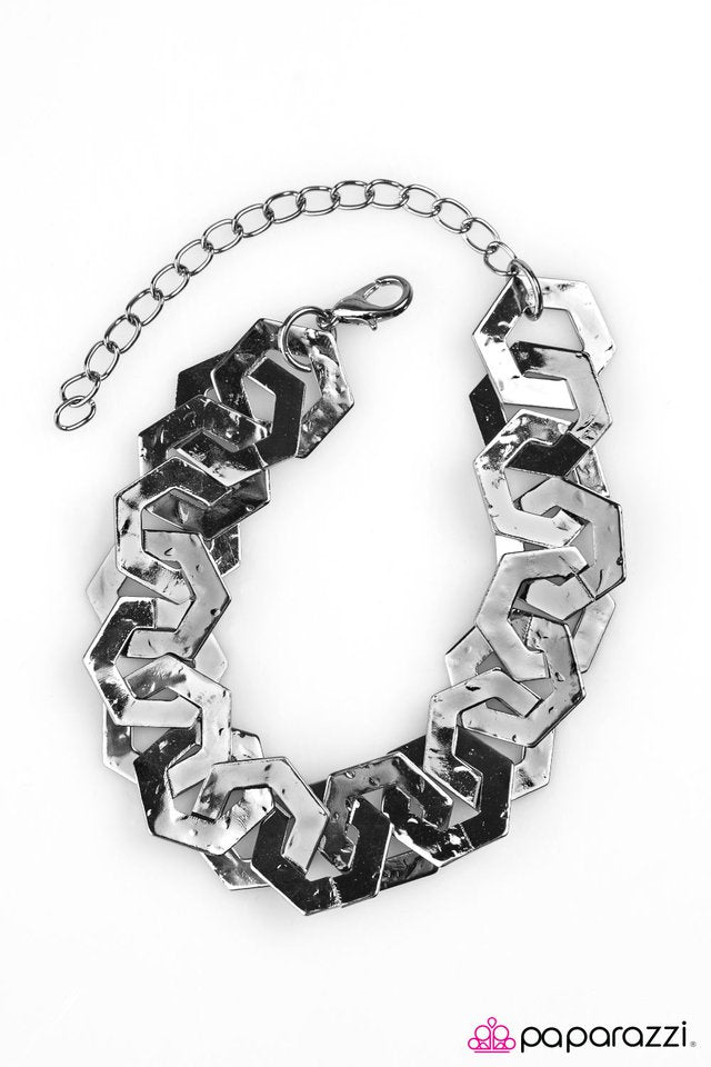 Paparazzi ♥ HEX Marks The Spot - Black ♥ Bracelet