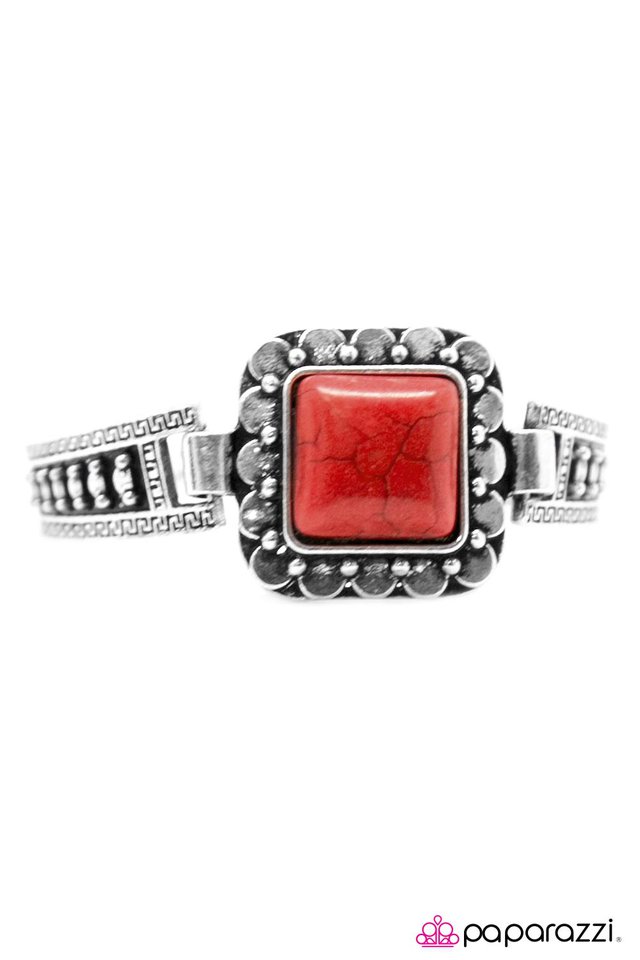 Paparazzi ♥ Sahara Sunrise - Red ♥ Bracelet