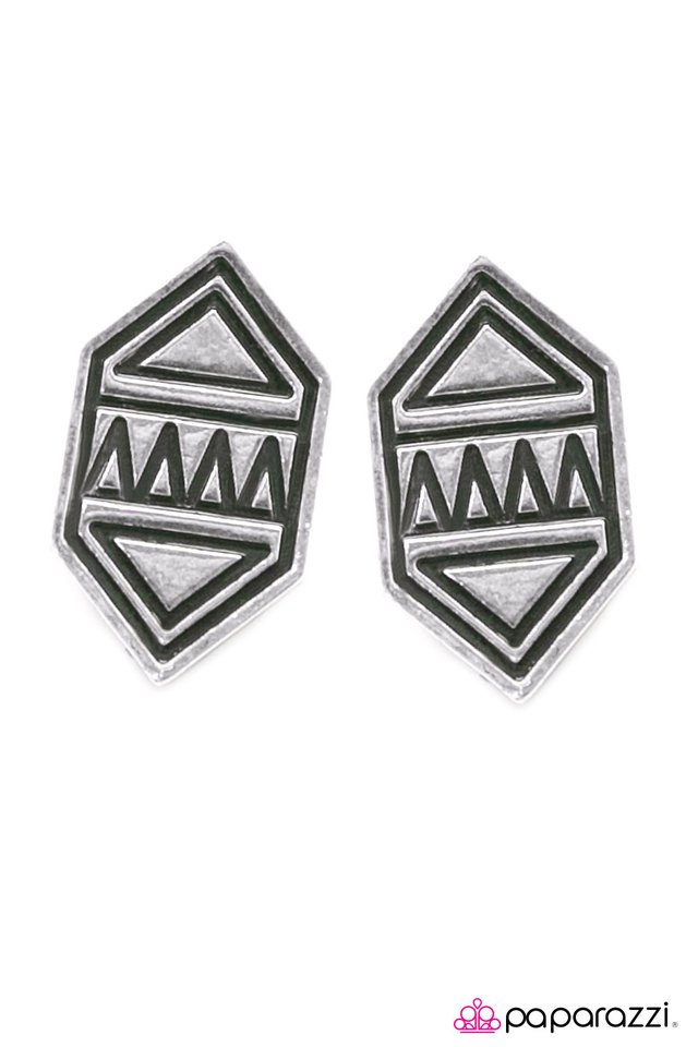 Paparazzi ♥ Here We GEO! - Silver ♥ Post Earrings