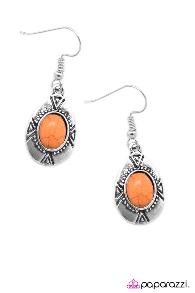 Paparazzi ♥ Deserted Islands - Orange ♥ Earrings