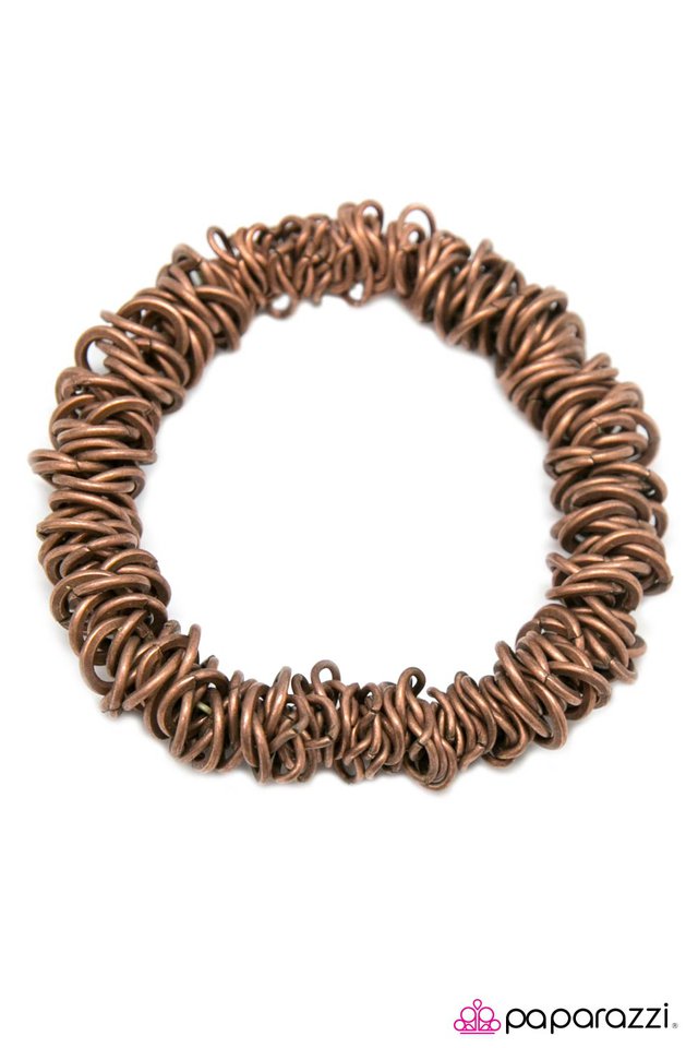 Paparazzi ♥ Full Circle - Copper ♥ Bracelet