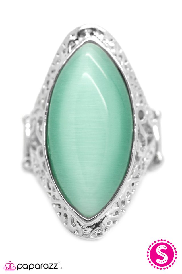 Paparazzi ♥ To The Moon and Back - Blue ♥ Ring