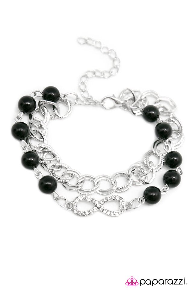 Paparazzi ♥ Forever Is Not Enough - Black ♥ Bracelet