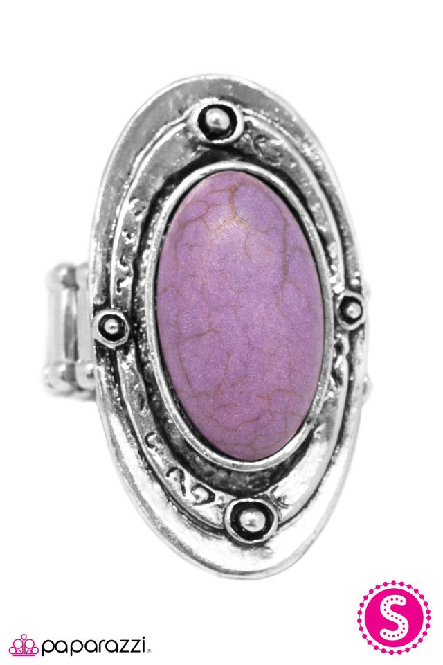 Paparazzi ♥ Rock Bottom - Purple ♥ Ring