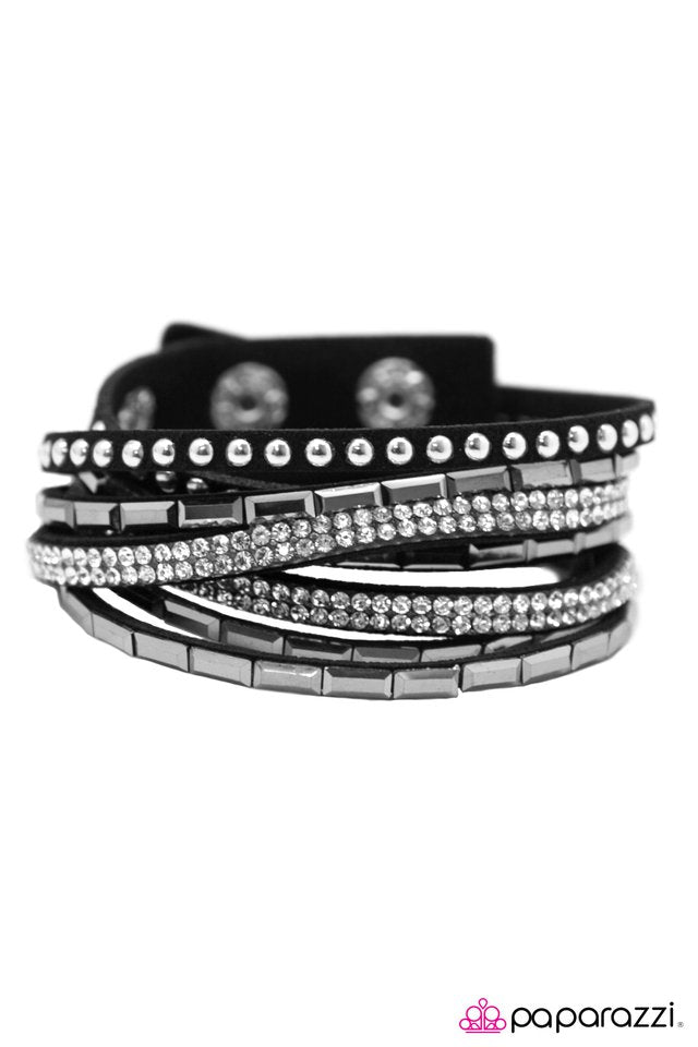 Paparazzi ♥ Varsity Team - Black ♥ Bracelet