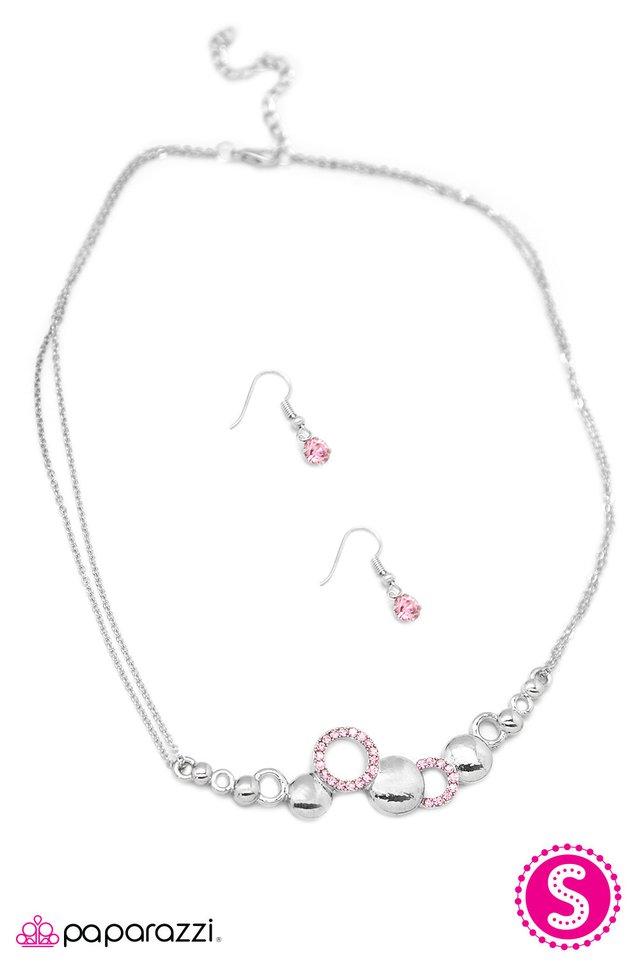Paparazzi ♥ Honorable Mention - Pink ♥ Necklace