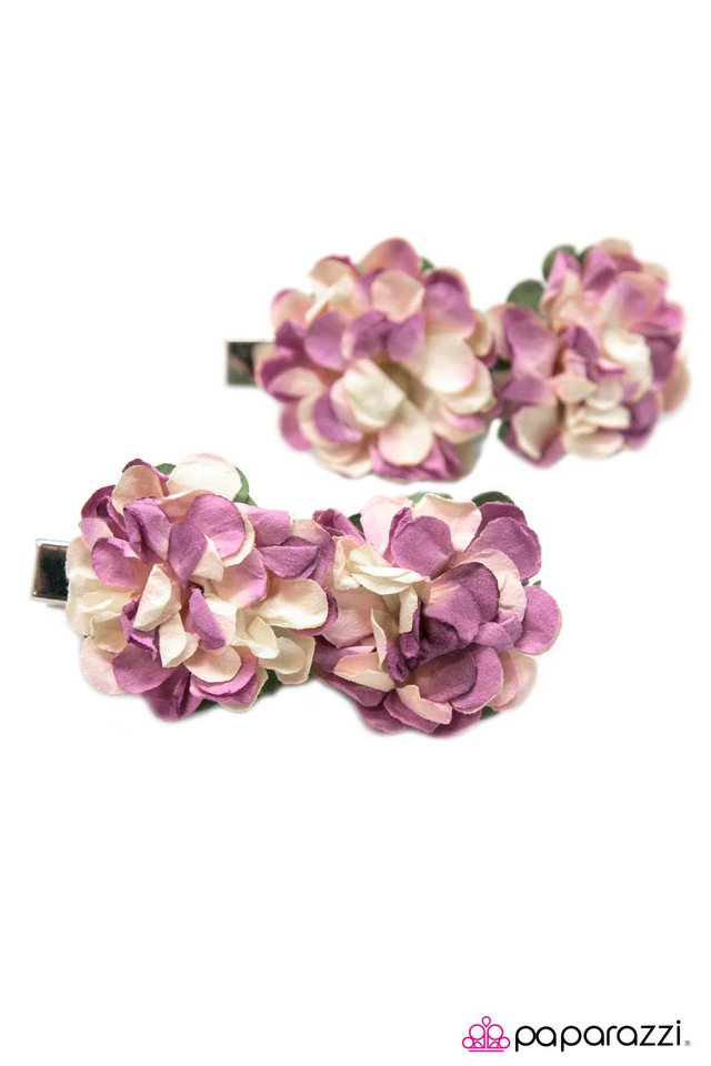 Paparazzi ♥ Paper Towns - Purple ♥ Hair Clip