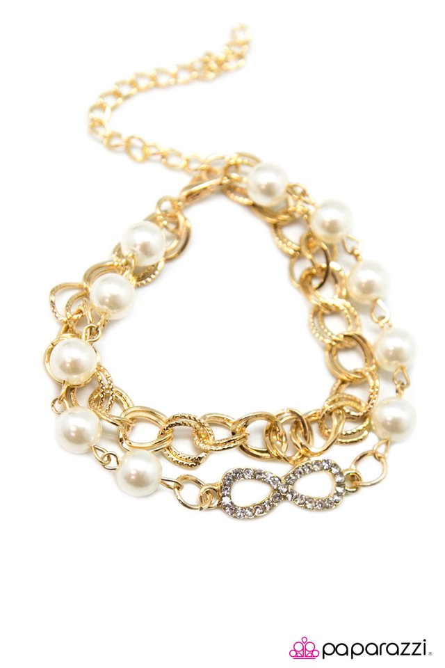 Paparazzi ♥ Forever Is Not Enough - Gold ♥ Bracelet