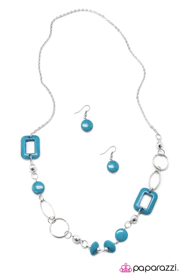 Paparazzi ♥ Just Around the Corner - Blue ♥ Necklace