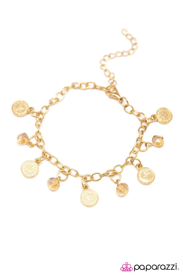 Paparazzi ♥ The Euro - Gold ♥ Bracelet