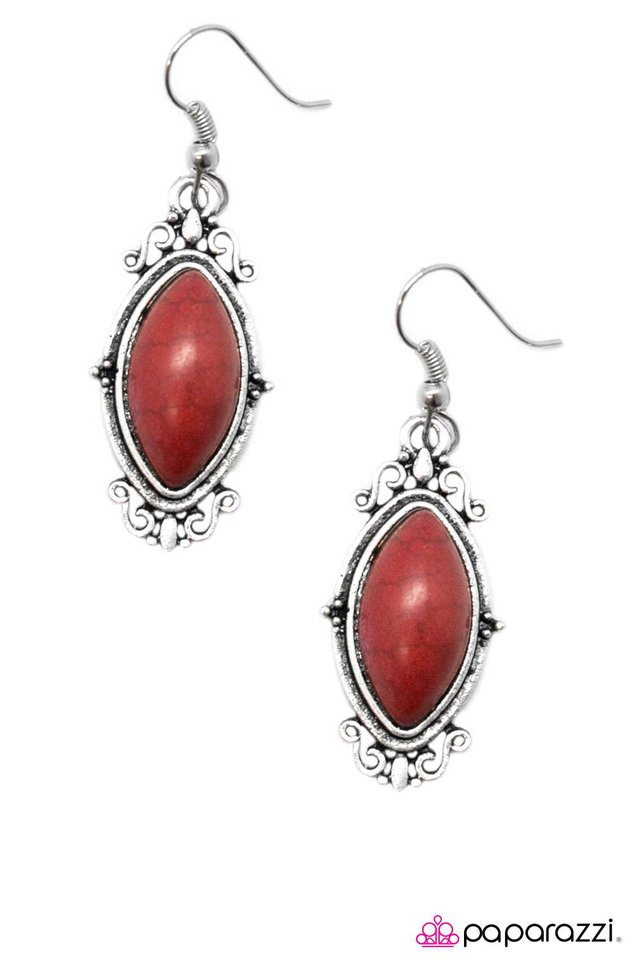 Paparazzi ♥ Custom Stonework - Red ♥ Earrings