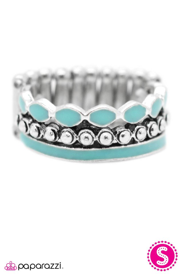 Paparazzi ♥ Fool For Love - Blue ♥ Ring