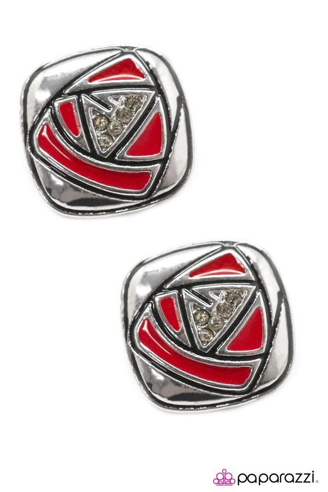 Paparazzi ♥ Radio Star - Red ♥ Post Earrings