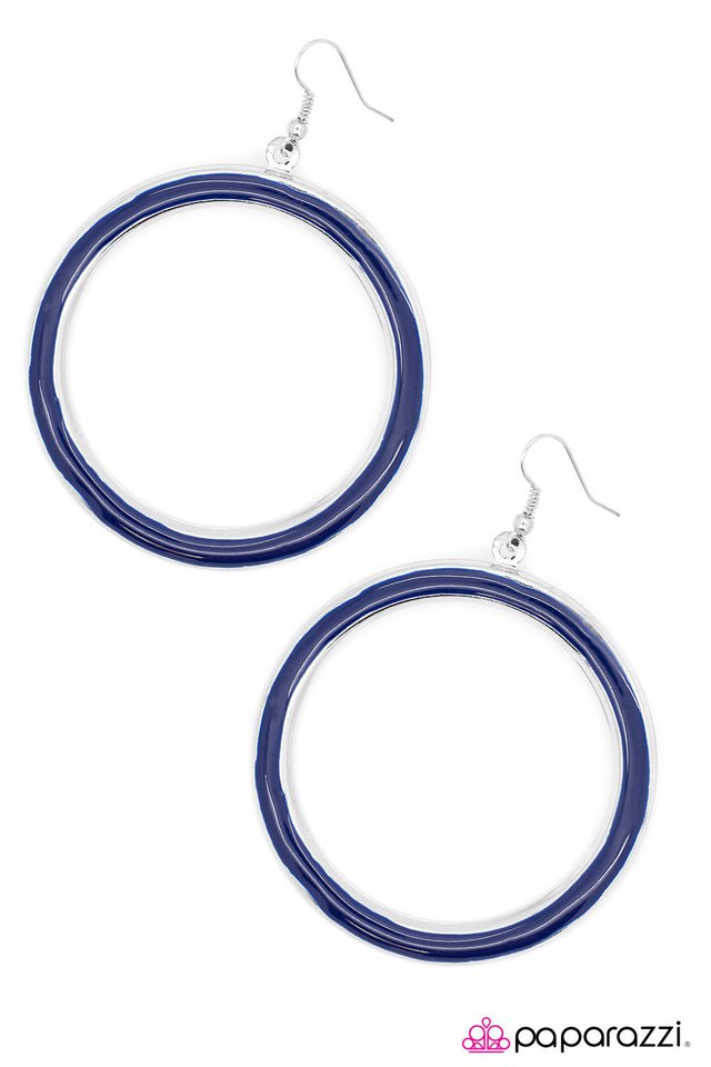 Paparazzi ♥ Tiny Hula Dancer - Blue ♥ Earrings