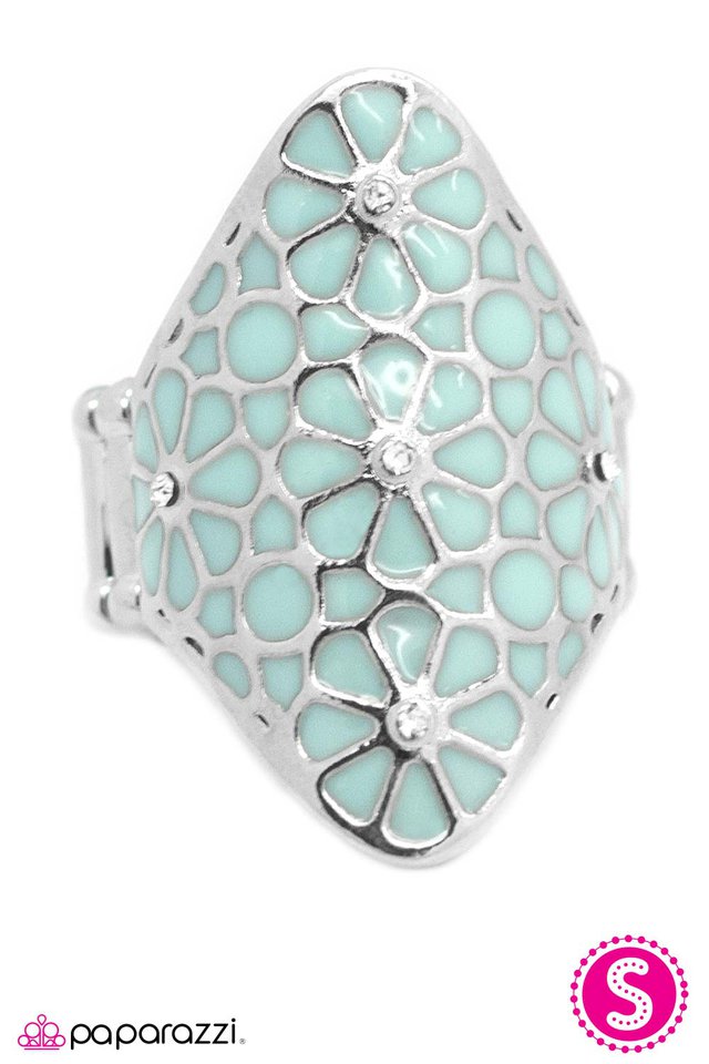 Paparazzi ♥ A Spring Spree - Blue ♥ Ring