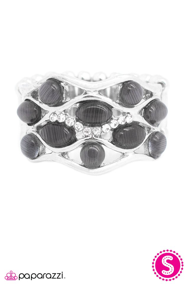 Paparazzi ♥ Just GLOW With It - Black ♥ Ring